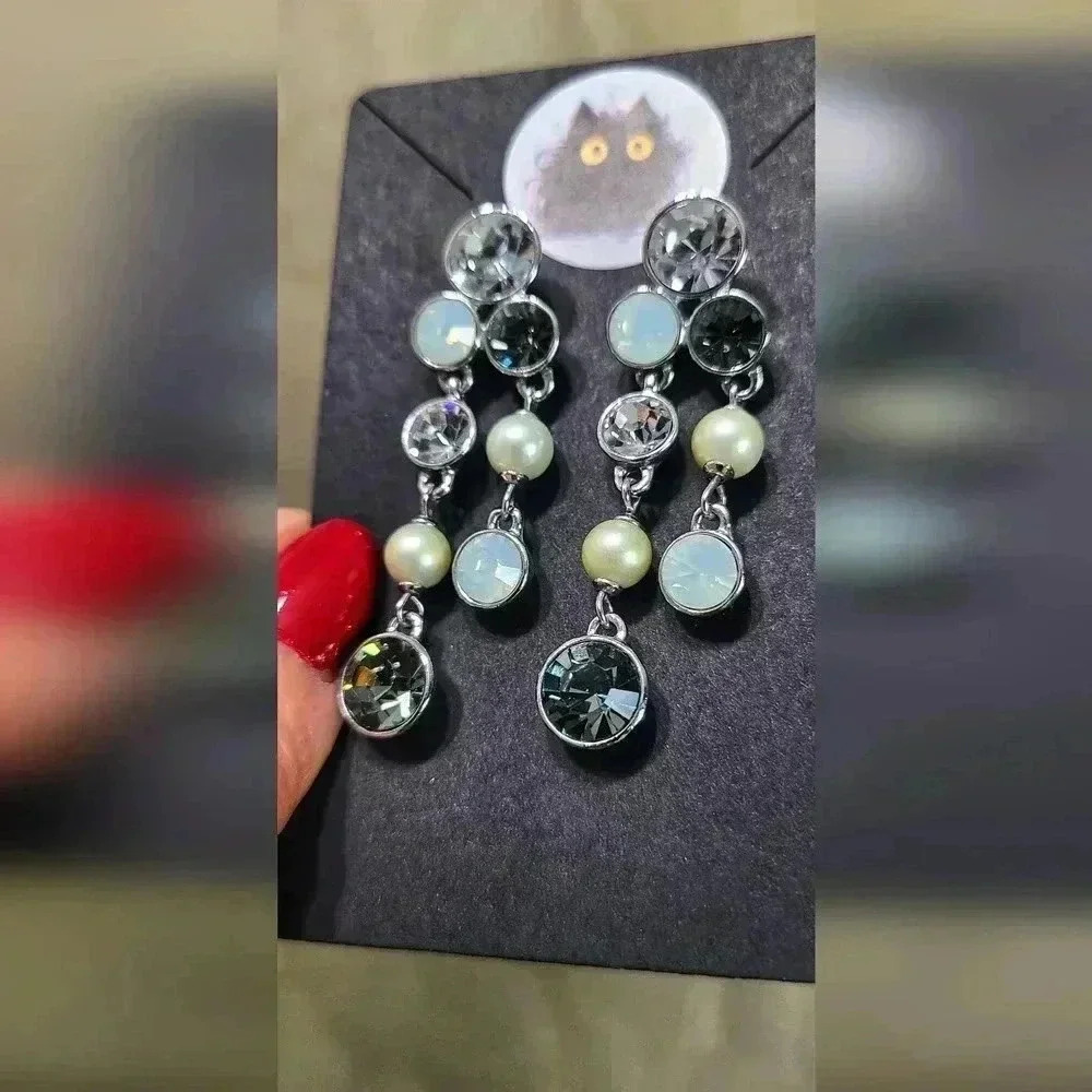 Givenchy crystal fuax opal pearl drop earrings slivertone stud earrings - Picture 1 of 16